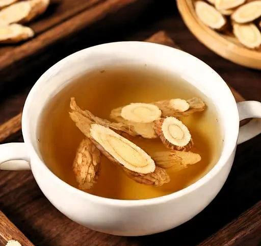 黄芪当归水.jpg 黄芪当归水.jpg